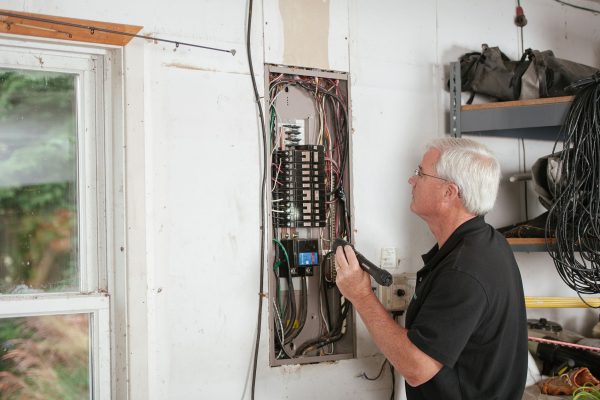 Quel protocole domotique choisir : Zigbee, Z-Wave, Thread, KNX ?