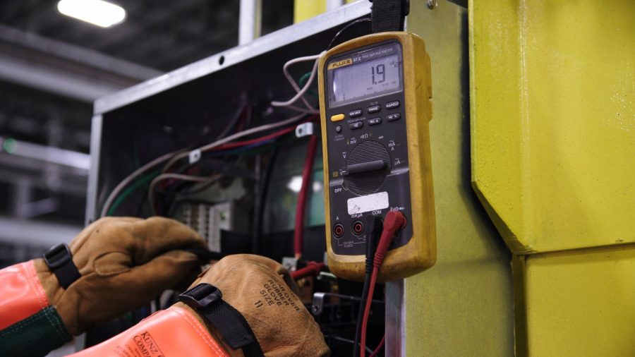 Remplacer un télérupteur par un télévariateur : le câblage