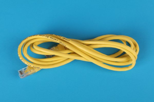 Prise Ethernet murale qui ne fonctionne pas : que vérifier ?