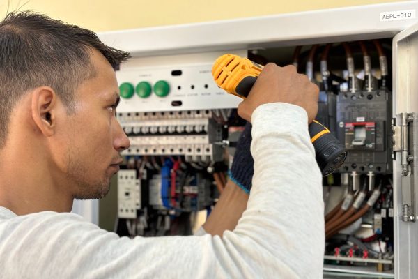 Brancher une cuisinière électrique : circuit, fils, limites